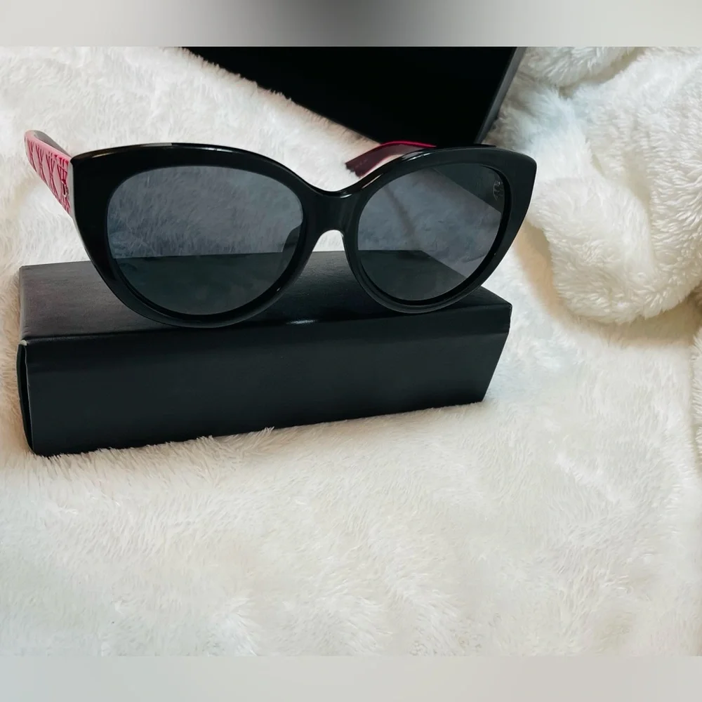 Dior Lady Authentic Hot Pink and Black Women’s Sunglasses - Picture 2 of 9